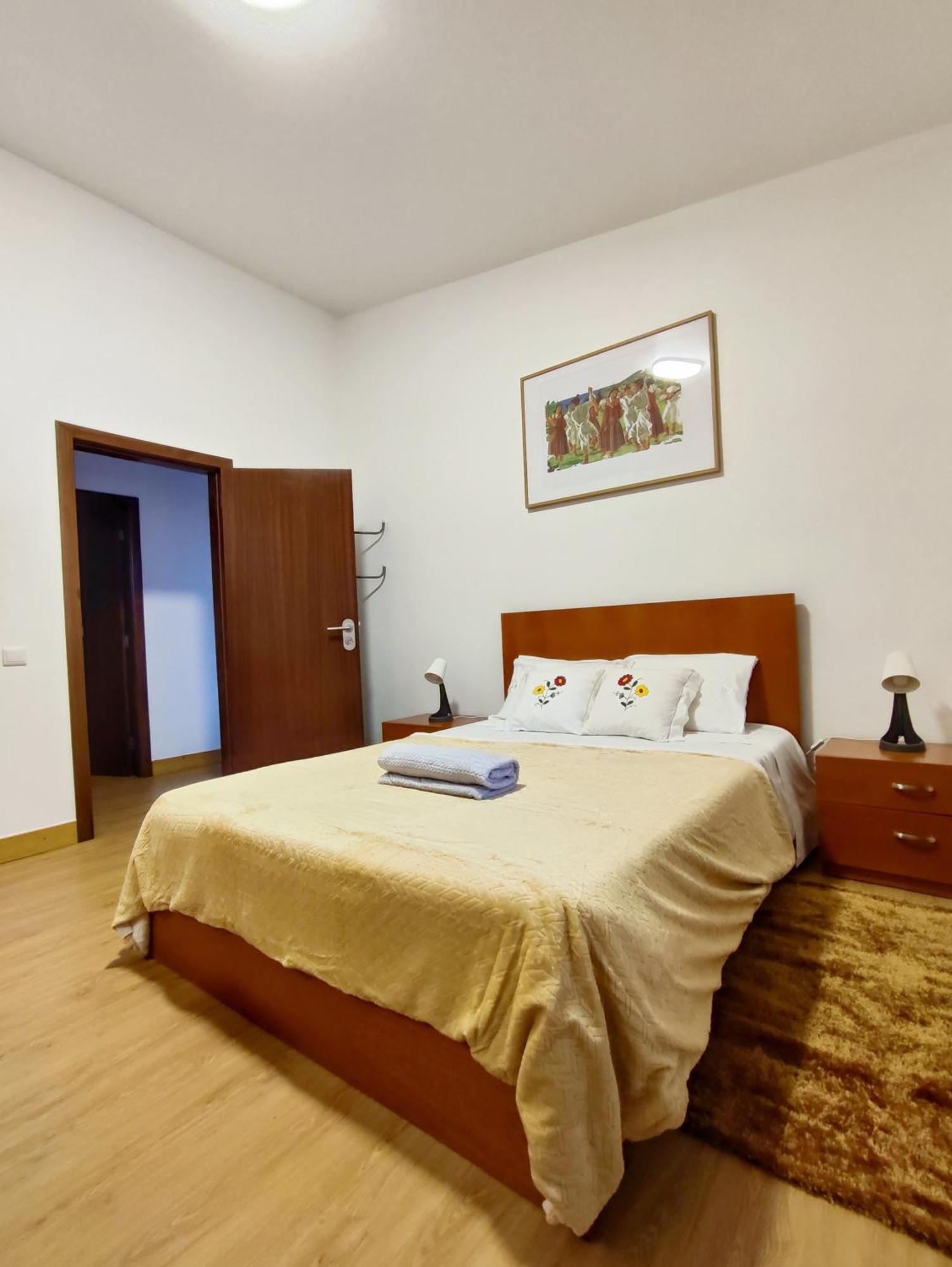 Gateone Al Airport View House Villa Machico  Exteriör bild